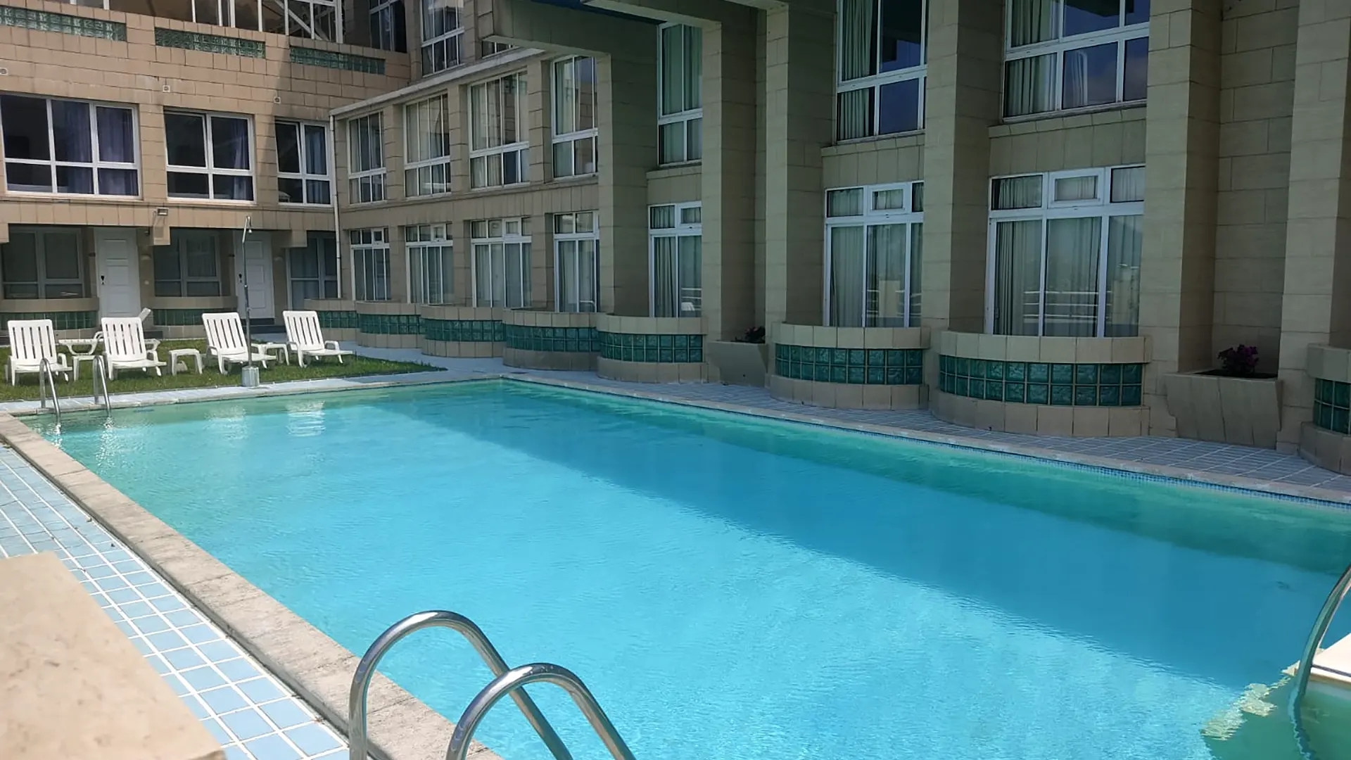 Hotel Miramar Laredo piscina